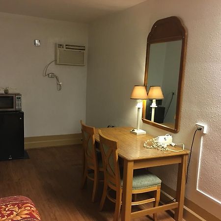 Tri-State Inn Kingman Bagian luar foto